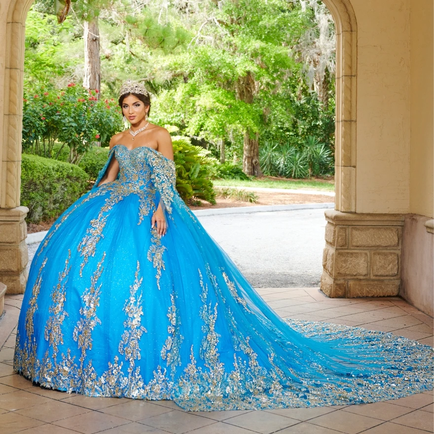 فساتين Quinceanera الوردية المخصصة 2024 مزينة بالدانتيل الذهبي المكسيكي فستان الحفلات الراقصة Vestidos Butantes 15 anos YQD138