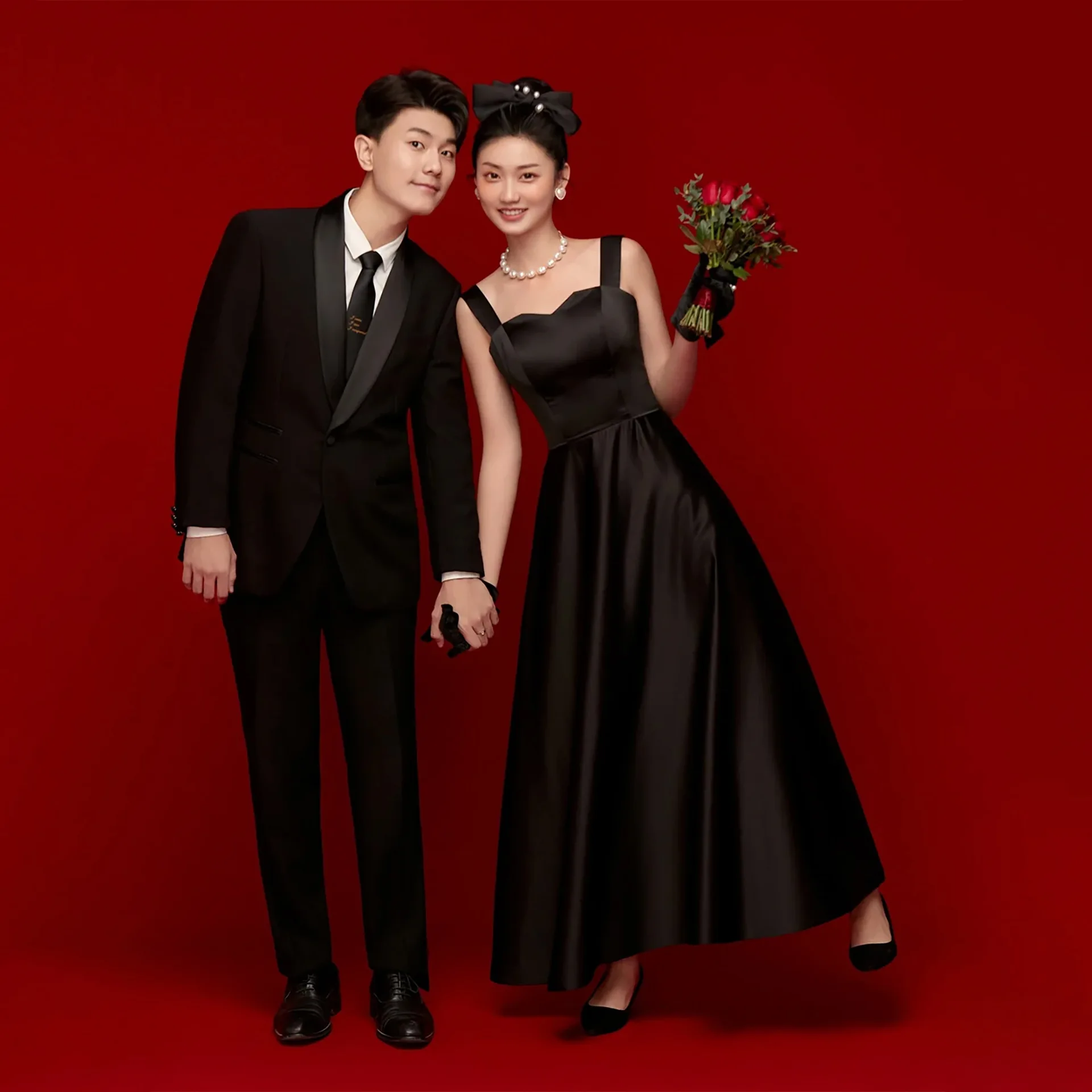 블랙 새틴 라이트 캐미솔 웨딩 원피스, 중간 길이 스튜디오 테마 커플, 저녁 사진 촬영, 고급 감각, 한국 스타일