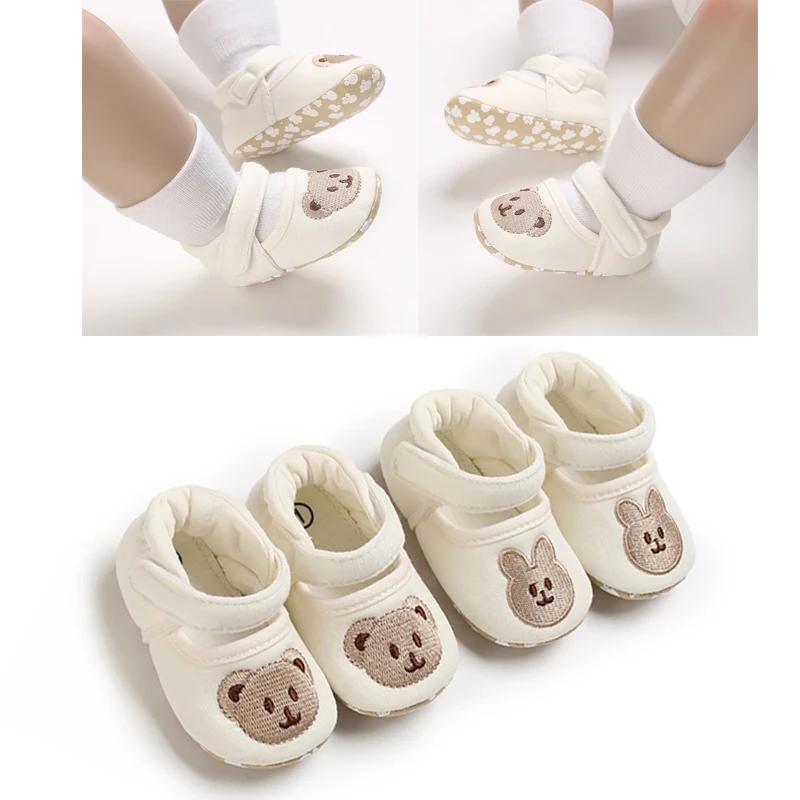 Bear designs Soft Bottom Baby Walking Shoes Soft Soles Baby Walkers Shoes Easy Carrying for Helping Toddler Explore Freely