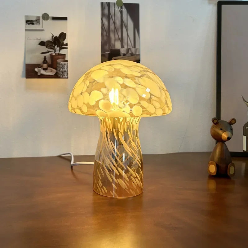 

Retro Mushroom Glass Table Lamp Creative Decoration Atmosphere Night Light Minimalist Bedroom Bedside Lamp