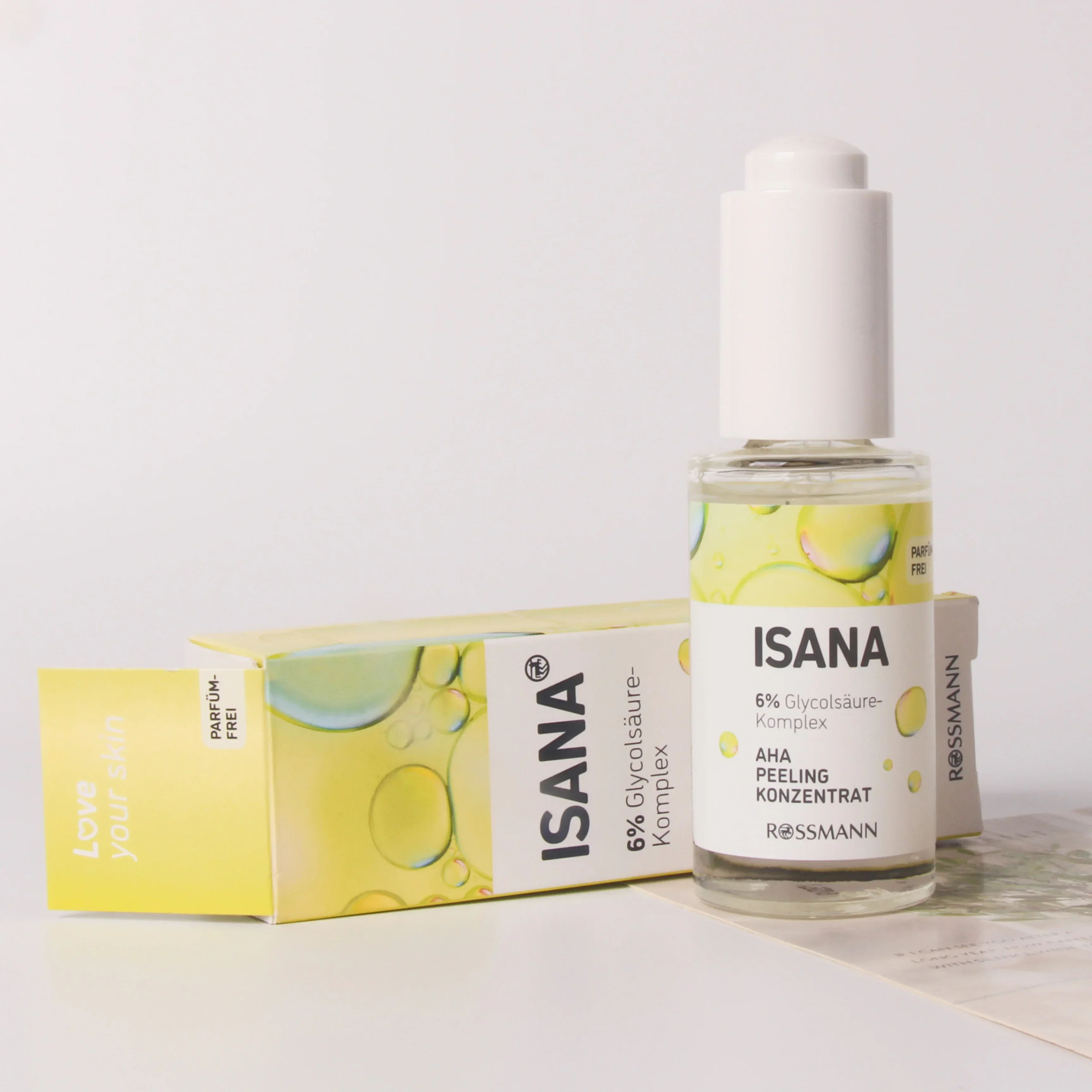 

Germany Isana 6% AHA Fruit Acid Face Serum 30ml Acne-treatment Exfoliator Remove Blackheads Shrinking Cleansing Pores Skin Care