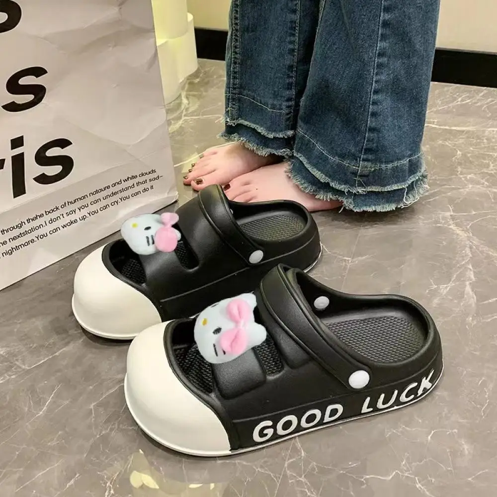 Женские сандалии Kuromi в стиле аниме, тапочки Sanrio Hello Kitty, летние студенческие нескользящие тапочки на толстой подошве с героями мультфильмов для девочек, милый подарок Женские сандалии Kuromi в стиле аниме, тапочки Sanrio Hello Kitty, летние студенческие нескользящие тапочки на толстой подошве с героями мультфильмов для девочек, милый подарок