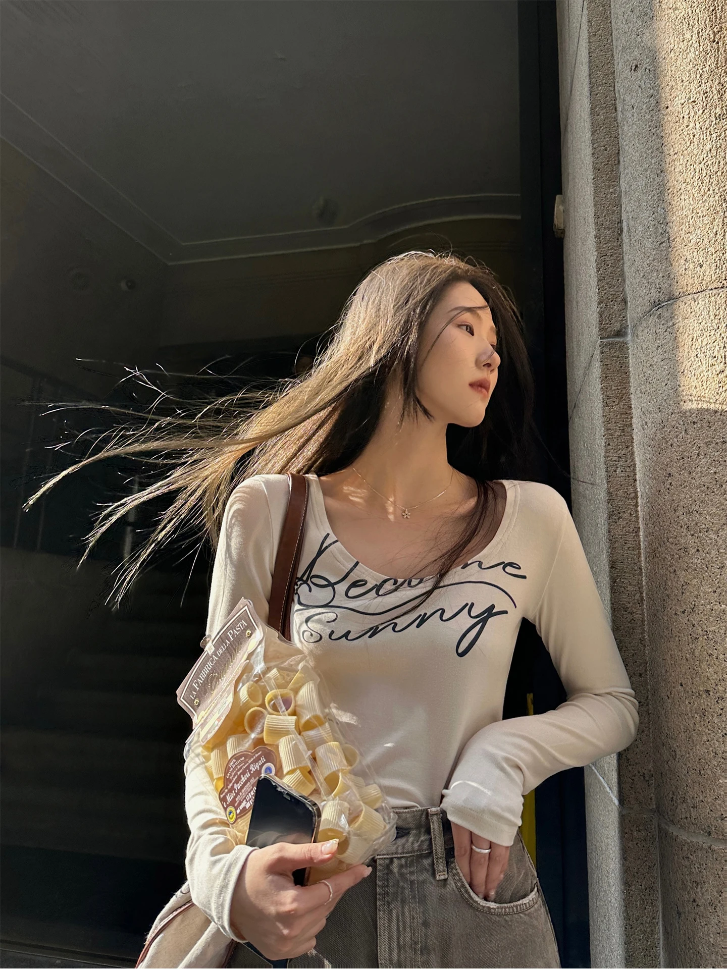 

Free Melody Letter Print Long Sve T-irt Women's Slim Fit Inner Wear Top Large U-Ne Cotton Breathable Comfortable