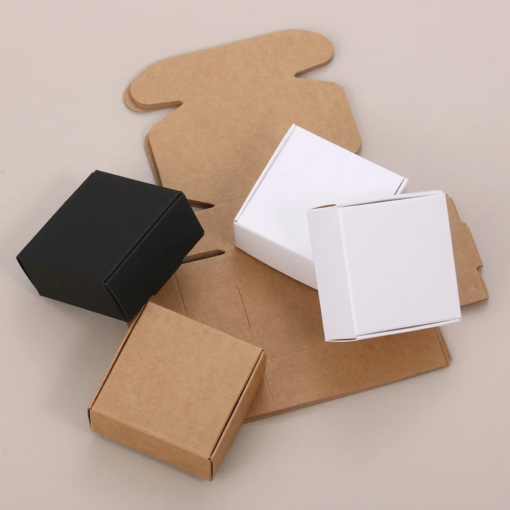 

50pcs kraft carton black white packaging carton Festival party gift box soap carton