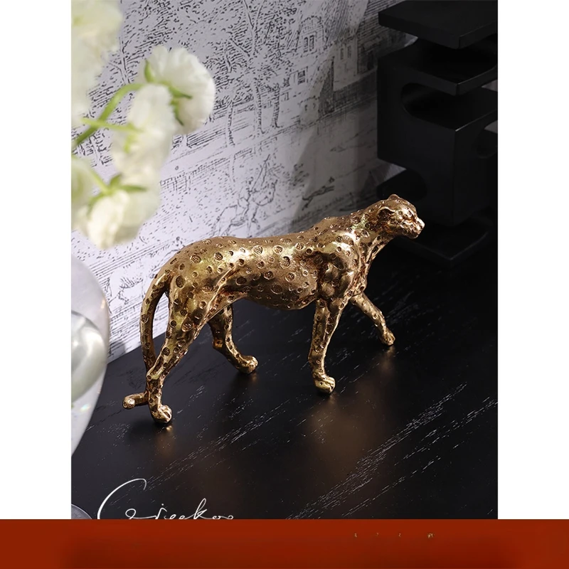 

Light luxury high-end desktop art lucky leopard ornament home decoration