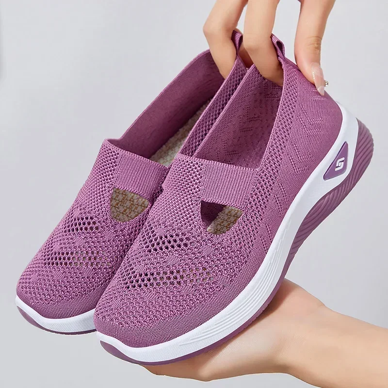 Women's Summer and Autumn New Casual Sports Shoes Lightweight Middle-aged and Elderly Flat Shoes Hiking and Mountaineering Shoes