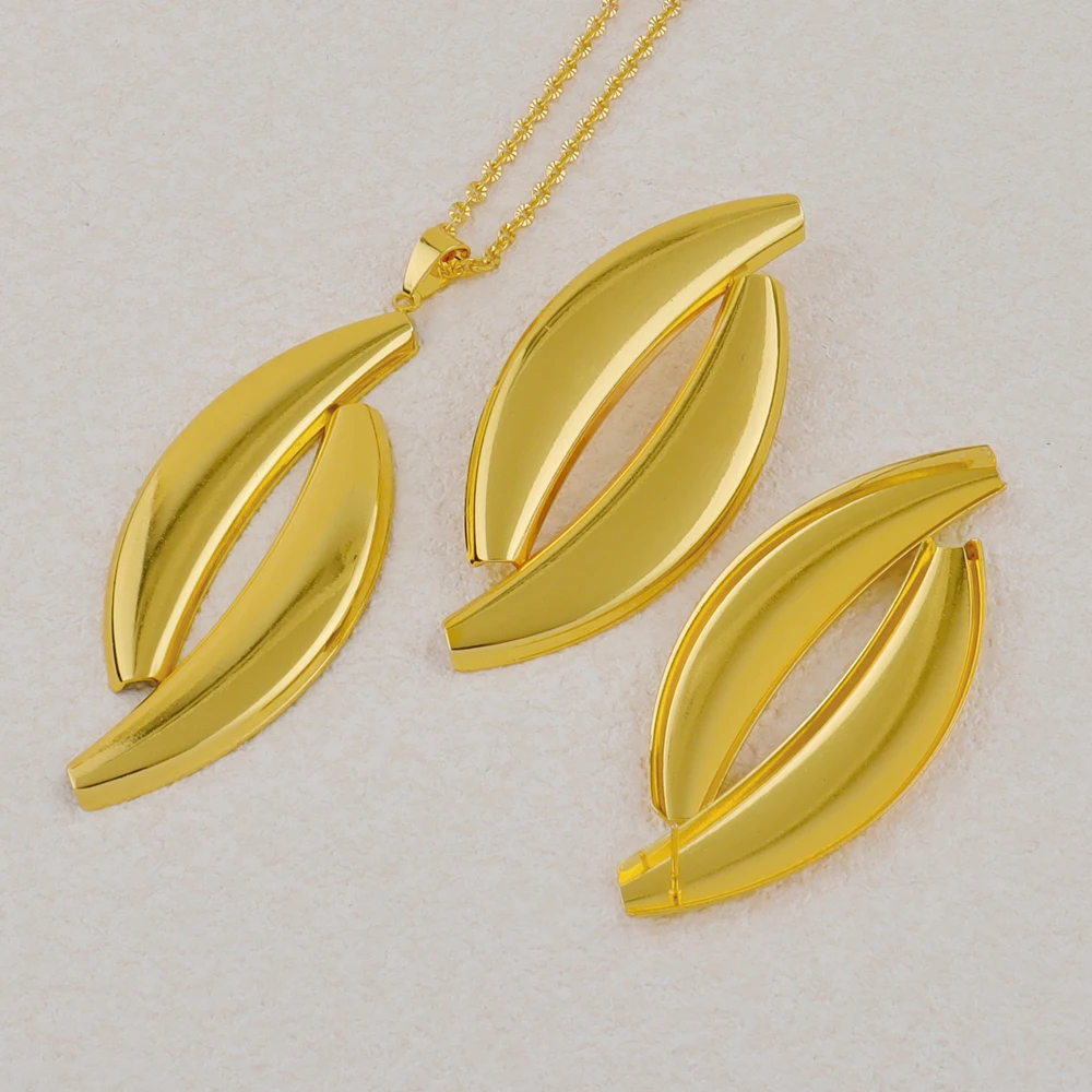 Dubai Pendant Necklace Earrings Ring Women's Jewelry Free Shipping Christmas Jewelry Party Favors Nigeria Wedding Set
