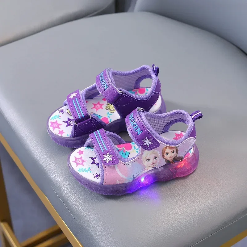 Disney Summer New boys and girls elsa Cartoon Sandals Korean Frozen kids sandals led light Kids beach shoes