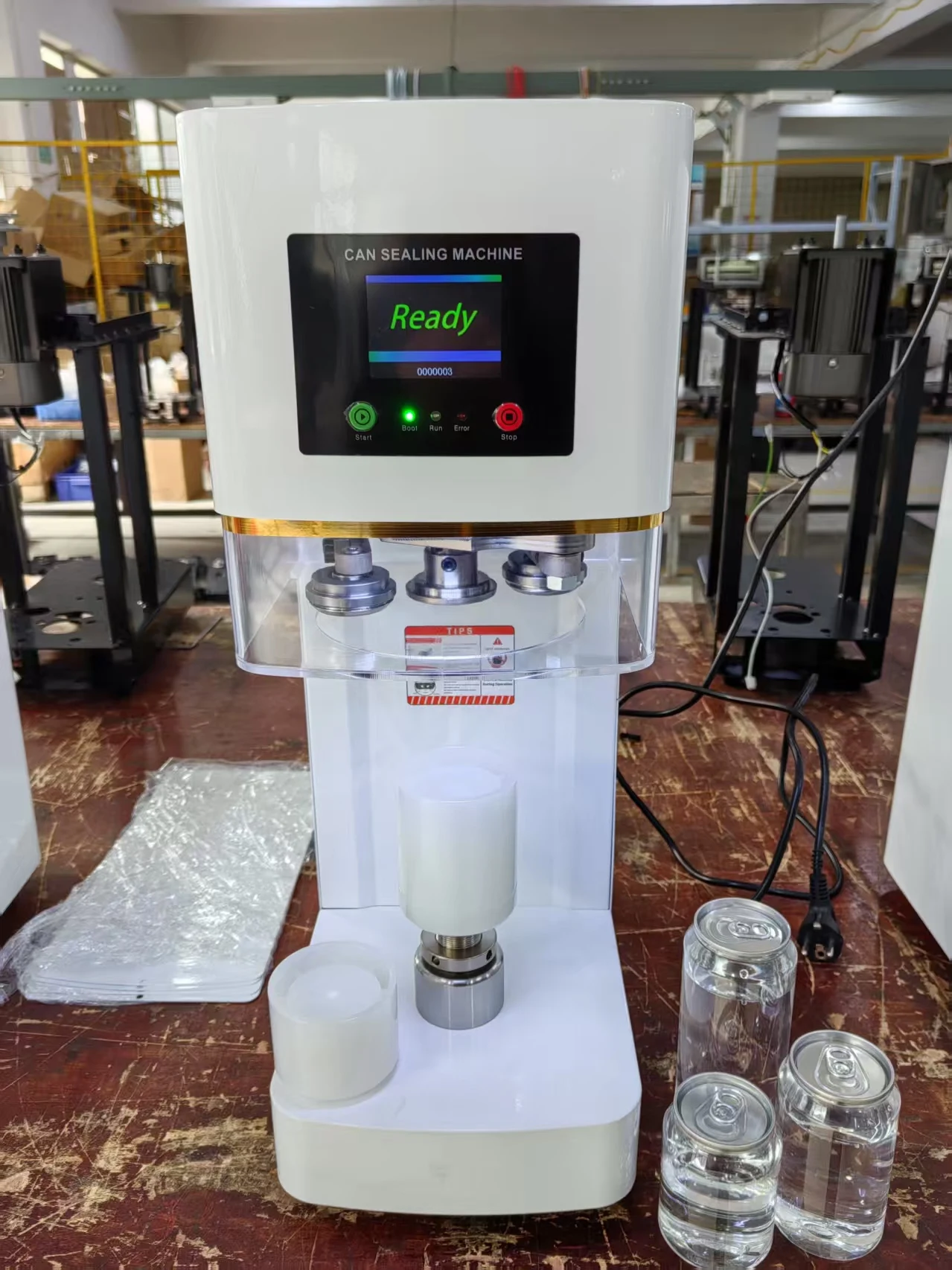 ใหม่อัตโนมัติเต็มรูปแบบอัจฉริยะเครื่องซีลพลาสติกไม่หมุน PET ถ้วยกระดาษดีบุก Jar ขวดเบียร์ Seamer ขนาดที่กําหนดเอง