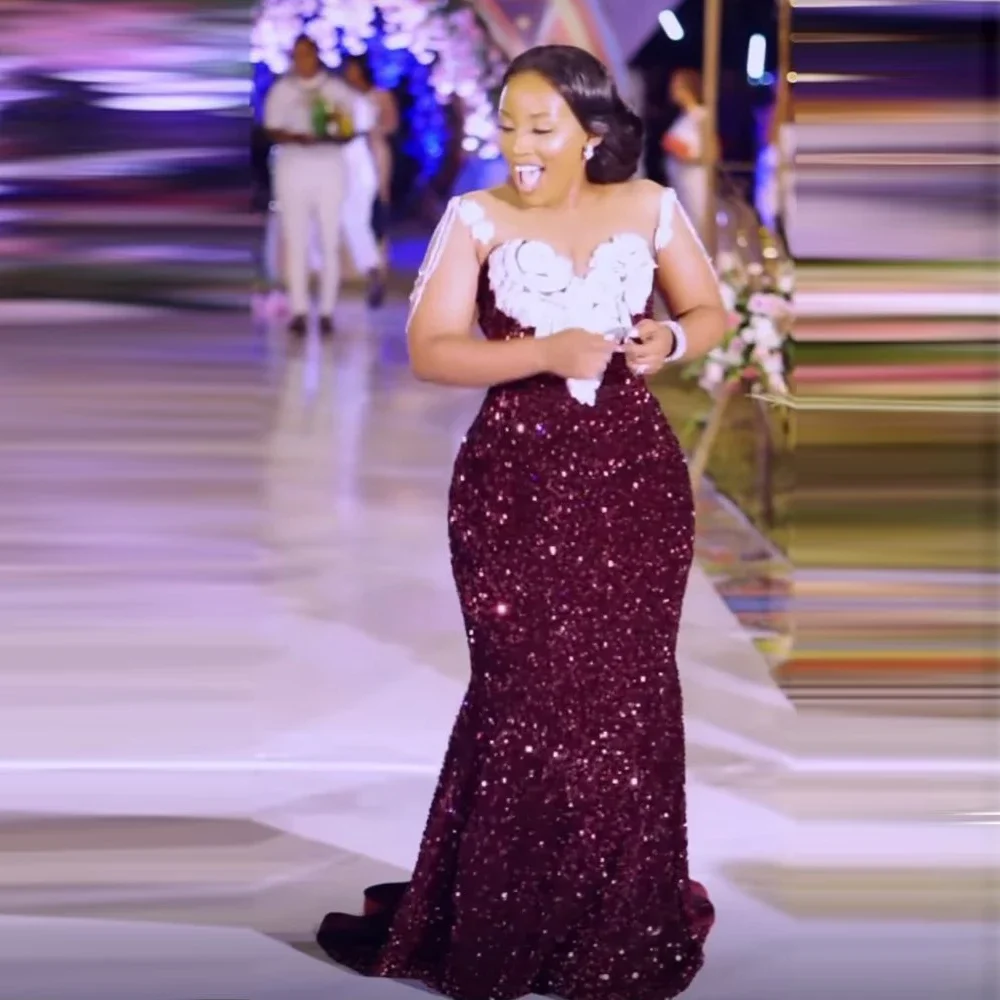 

Mermaid Glitter Glitter Prom Dress With Fringe Applique Sexy Sweetheart Halter Plus Size Formal Party Evening Dress Customized