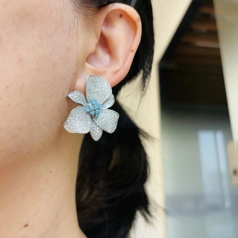 Fashion Golden Color Cubic Zirconia  Big Flower Stud Earring for Women