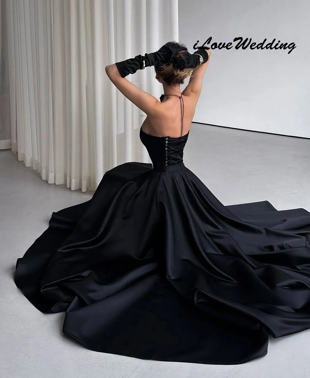 A-Line Women Black Prom Dresses Strapless Elegant Evening Dress Wedding Party Dress For Woman Ruched Floor Length Customized