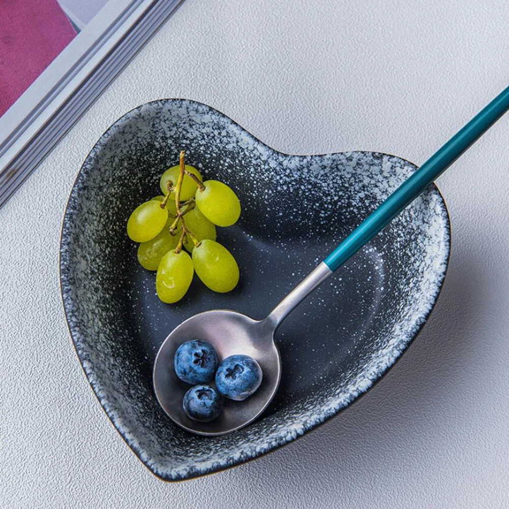 

Heart-Shaped Ceramic Bowl 6inch White Creative Love Bowl Broken-Resistant Comfortable Touch for Home Store Salad