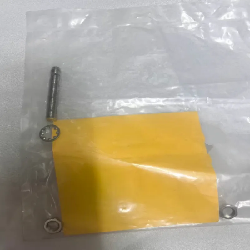 

Brand new genuine proximity switch BI2U-EGT08-AP6X-V1131 BI2U-EG08-AP6X-V1131 Bi2U-EG08-AP6X-H1341 Bi2U-M12-AP6X-H1141