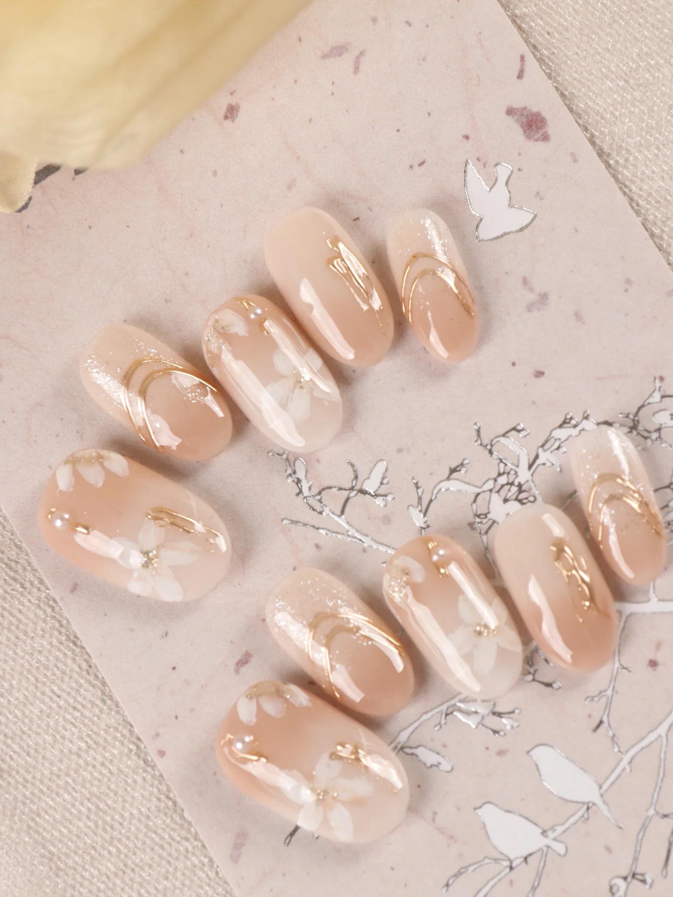 10 faux ongles courts à presse - Pressed Flower Art avis et prix