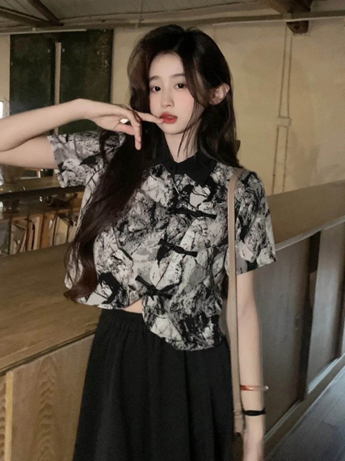 

New Chinese Style Short Sleeve Shirt Women's Summer Vintage Design Shoulder Baring Short Length Chiffon Top Tie Dye Blouse