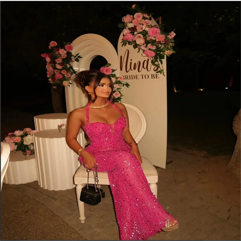 Robes de soirée sirène personnalisées, col licou, paillettes brillantes, perles, sans manches, longueur au sol, robe de bal, 2026 ﻿