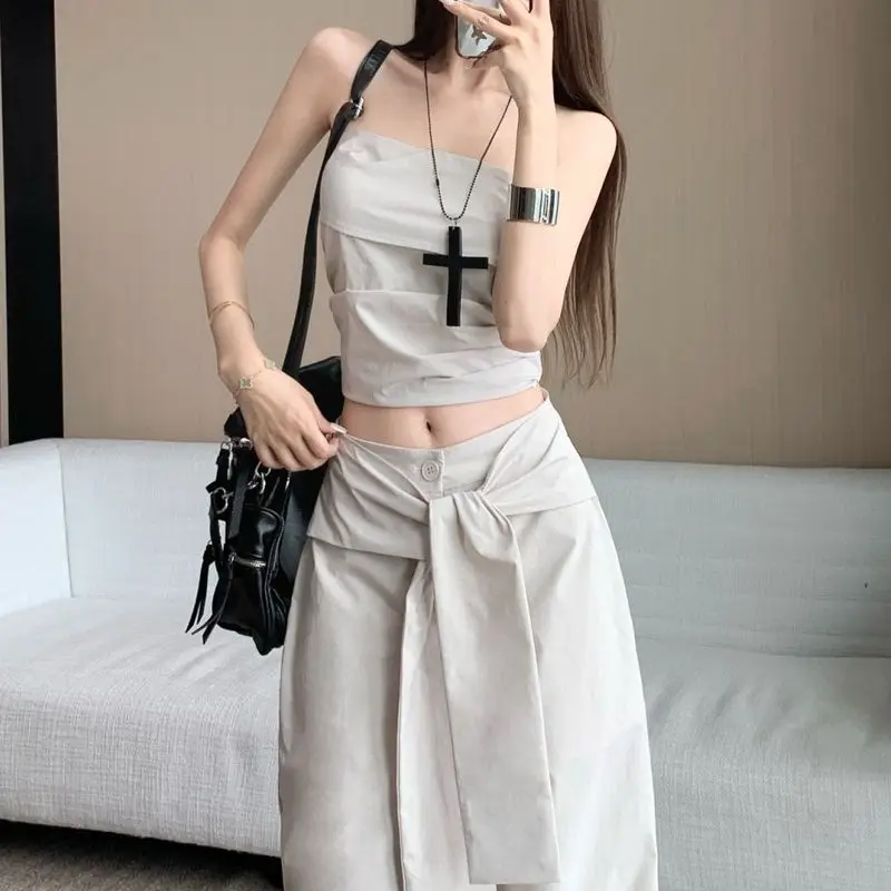 Early Summer Temperament Wear A Complete Set of Fashionable Tube Top Set Women's Straps High Waist Wide Leg Pants Two-piece Set