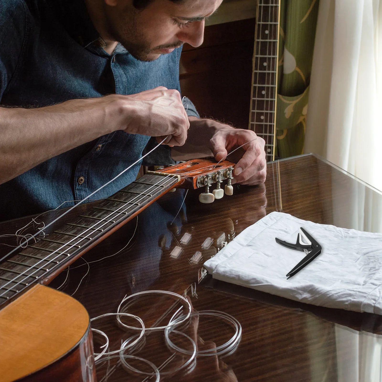 

Guitar Maintenance Kit Durable Plastic Alloy String Winder Capo Pick Finger Guard Bridge Pin Tuner Repair Tools Accessory