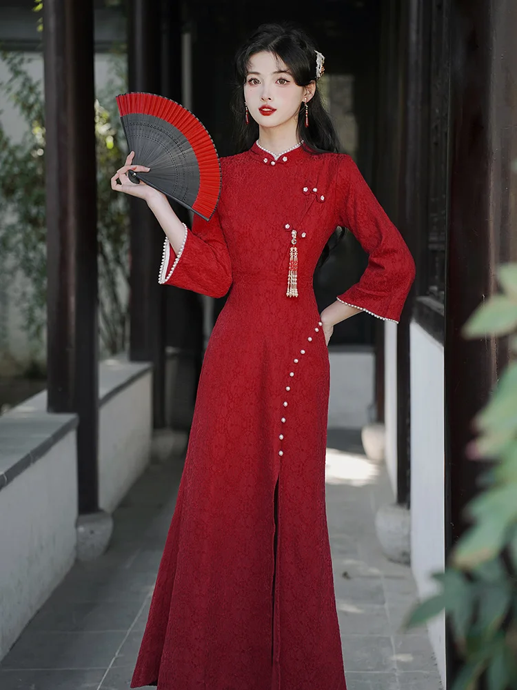 

Элегантное красное молодежное свадебное платье с завышенной талией, расклешенной юбкой А-силуэта и рукавами средней длины для помолвочных вечеринок