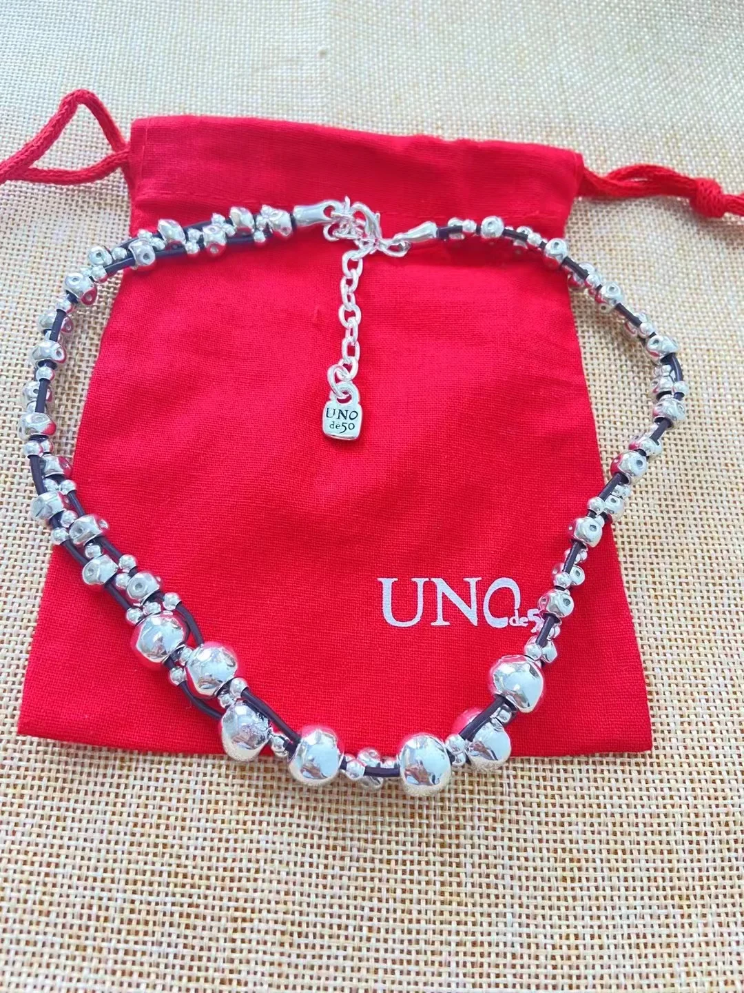 2022 New Stainless steel alloy Silver Color Bead Necklace Can Be Given As A Gift To Women with Free Wholesale Shipping