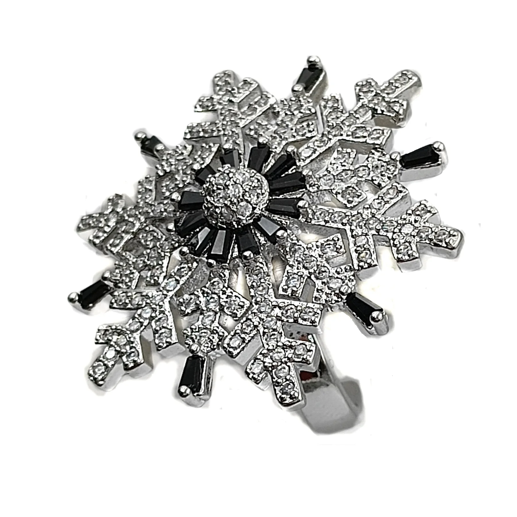 

Winter Frozen Inspiration Black Clear White Snowflake Adjustable Rings for Women Costume Holiday Christmas Gothic Prom Jewelry