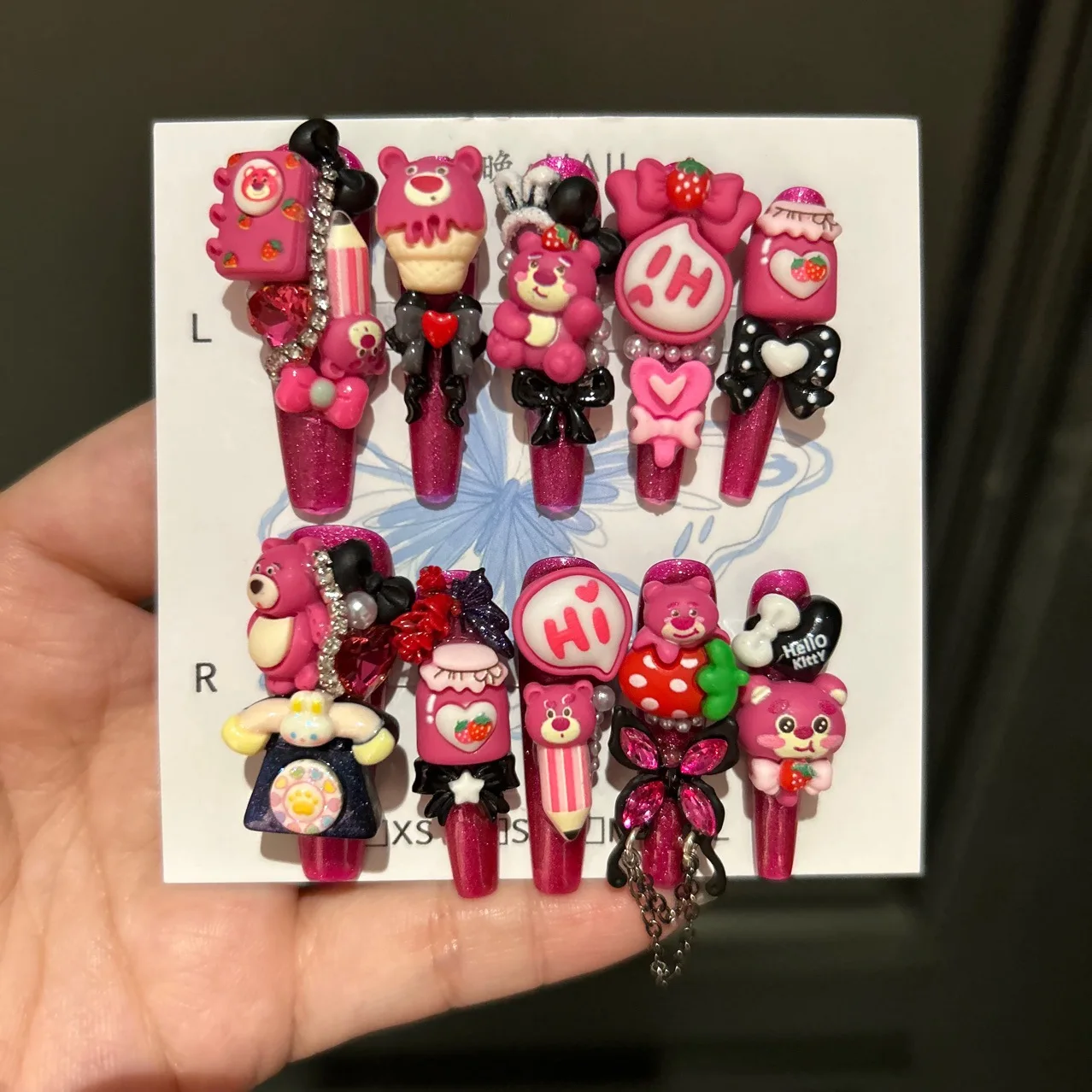 YTYIN الفاخرة اليدوية الفراولة الدب الكرتون درع يرتدي الأظافر الاصطناعية سوبر لطيف مربع نمط أظافر الأصابع الرغبة النقية #4