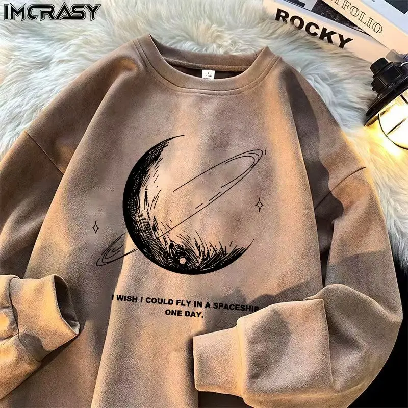 Male and Female Teenagers with Round Neck Pullover Loose and Fashionable Wearing Suede Long Sleeved Shirt Underneath Trendy Top