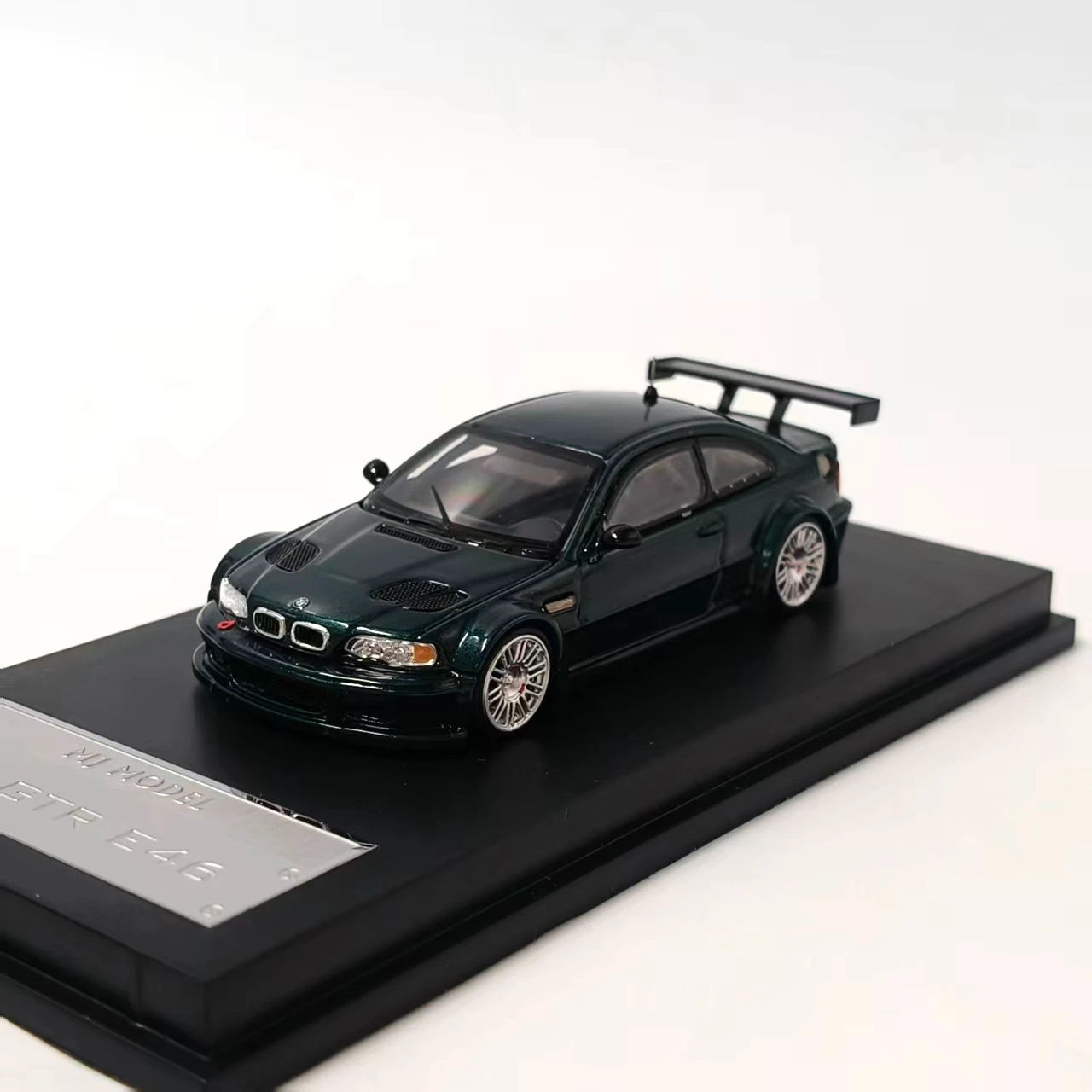 

MJ 1:64 M3 GTR E46 3 Series Alloy Car Diecasts & Toy Vehicles Car Model Miniature Scale Model Car Toys For Children