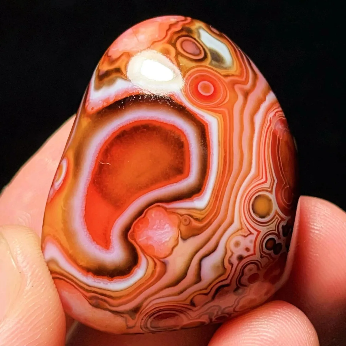 4PC Smooth Texture Banded Agate Palm Stone, Polished Tumbled, Stripe Pattern, Collector Gift, Natural Stone, Crystal Collection