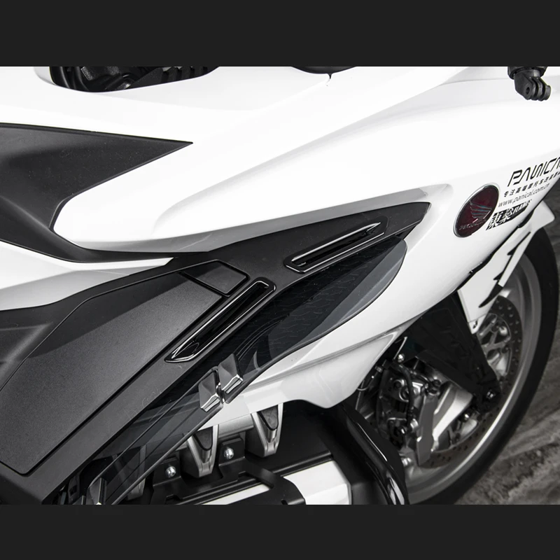 Black/Chrome Radiator Slot Trim Cover Decoration Kit Fit For Honda Gold Wing GL 1800 Tour DCT F6B GoldWing GL1800 2018-2026