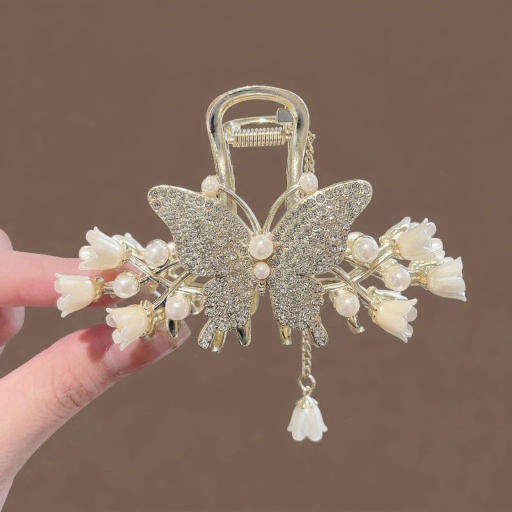 Pince à cheveux papillon scintillante avec strass, accessoires pour cheveux, pince à cheveux à pompon exquise, cadeau parfait pour femme