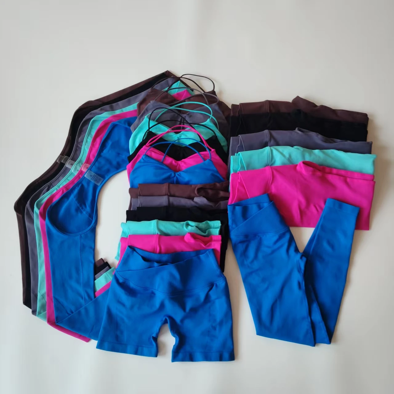 �y�Z�[�����z���f�B�[�X �n�C�X�g���b�` �W�� �X�|�[�c�E�F�A �C���p�N�g �r�W���� �V�����b�O �X�|�[�c�u�� �V���[�c �Z�b�g ���K ���[�N�A�E�g ���K �A�N�e�B�u�E�F�A �ߑ�