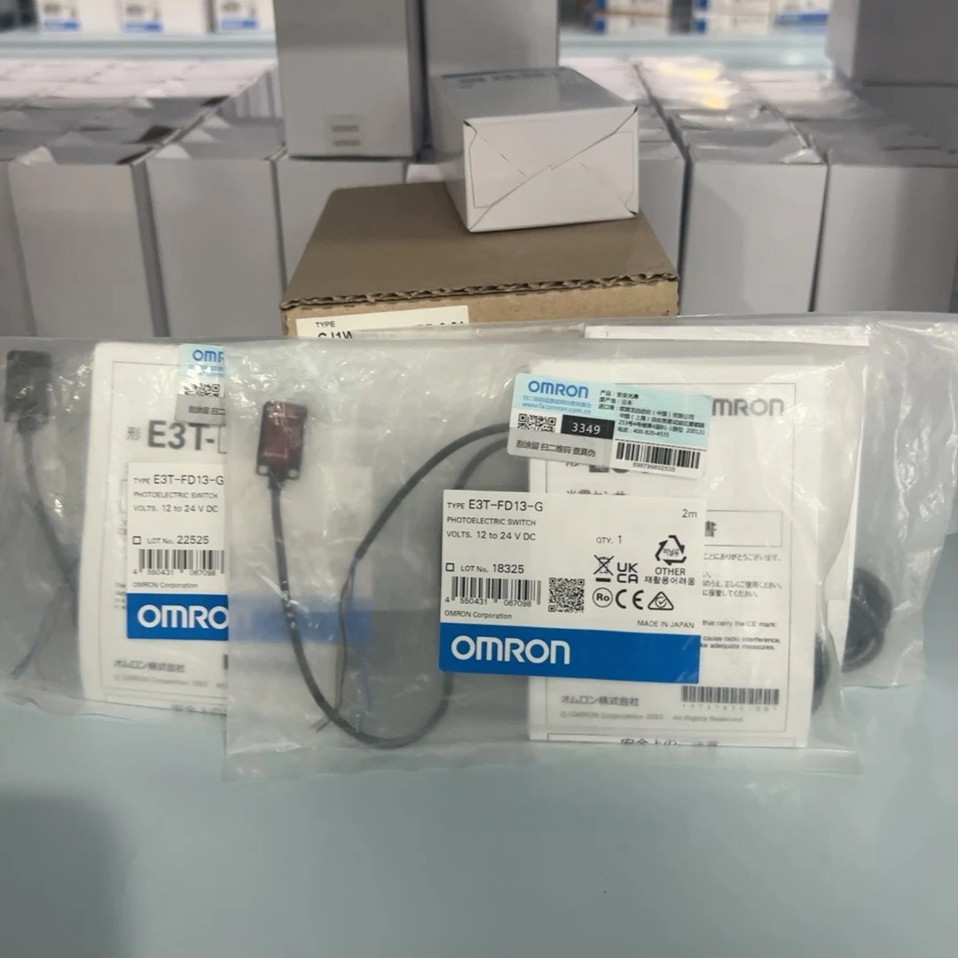 Omron OMRON E3T-FD13-G photoelectric switch
