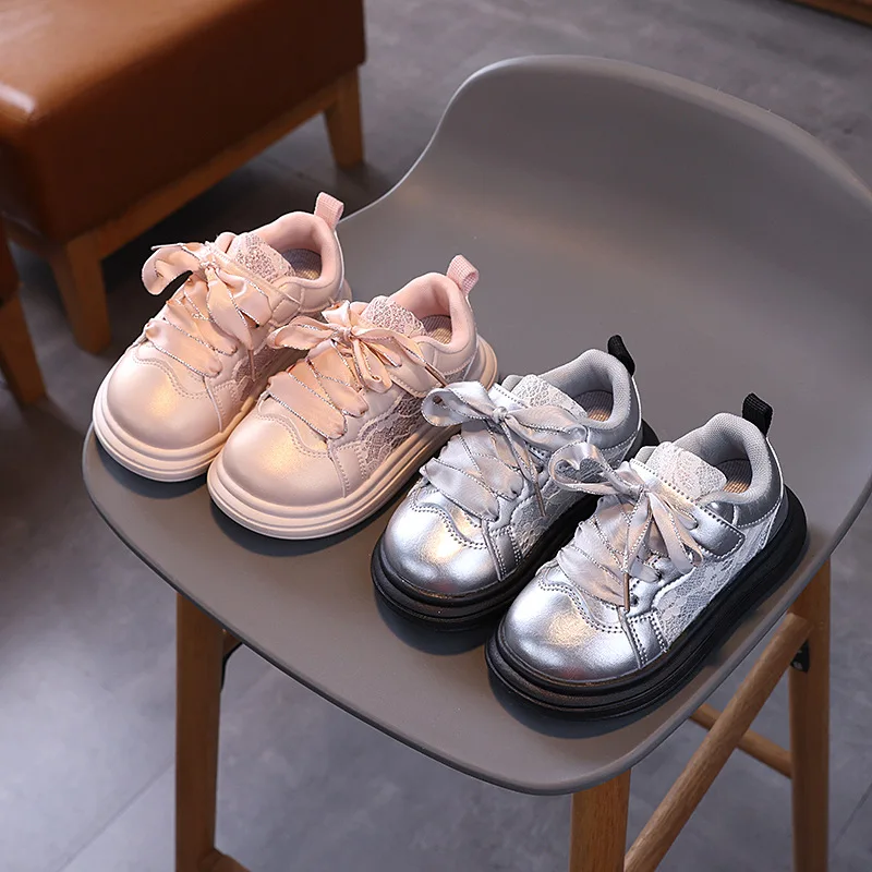 Fashion Women Sneakers Shiny Trendy Child Shoe Versatile Comfort Girls Shoes Soft Soled Simple Casual Shoes Popular Boy Shoe