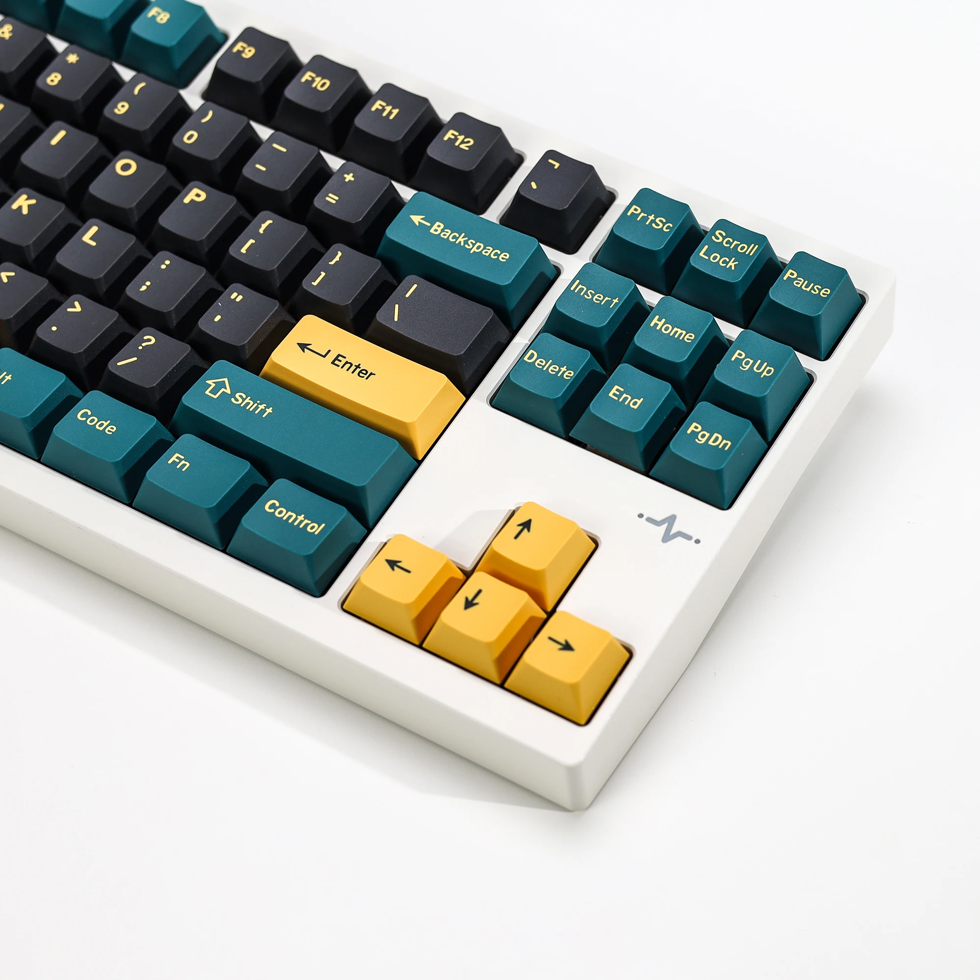 KBDiy 174 Keys/Set PBT GMK Marrs Green Keycap Custom Double Shot Cherry Profile Keycap for Mechanical Keyboard ISO DIY MX Switch