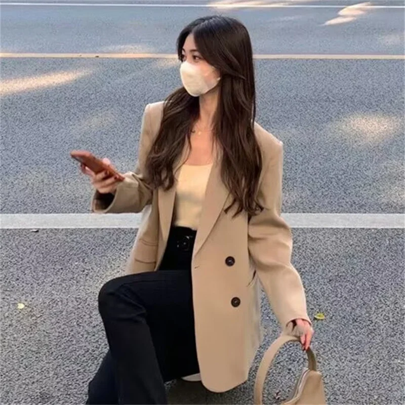 سترات وجاكيتات نسائية كاجوال للخريف بتصميم مستقيم وأسلوب الشارع بأكمام طويلة وصف أزرار مزدوجة بلون واحد