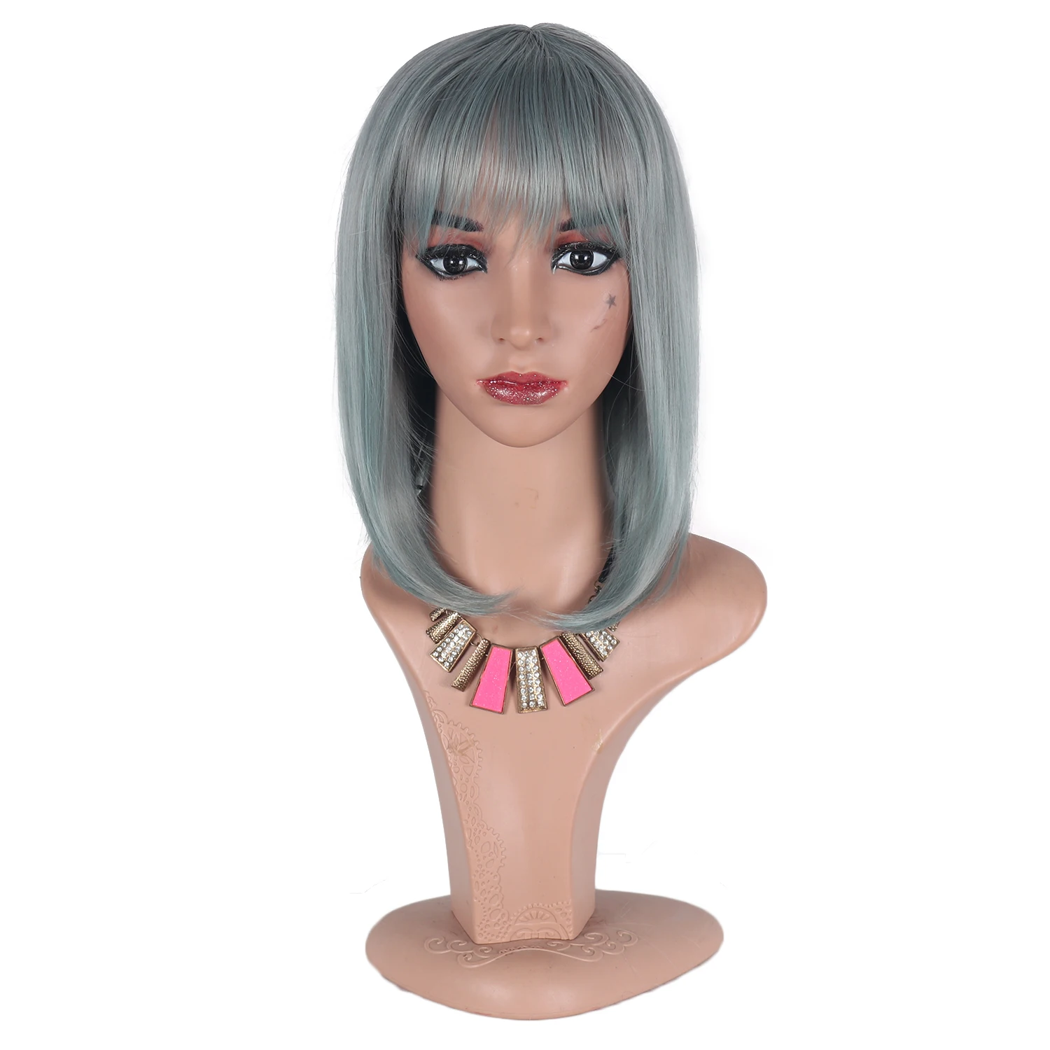 

Женский серый синтетический парик Боб — это челка на среднем проборе.