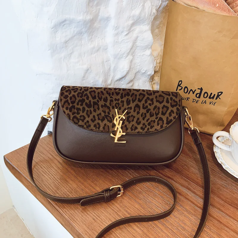 حقيبة تحت الإبط بسيطة لعام 2025 للنساء، محفظة كتف بسيطة عبر الجسم، حقيبة أنيقة للركاب، حقيبة يد أساسية للاستخدام اليومي #2