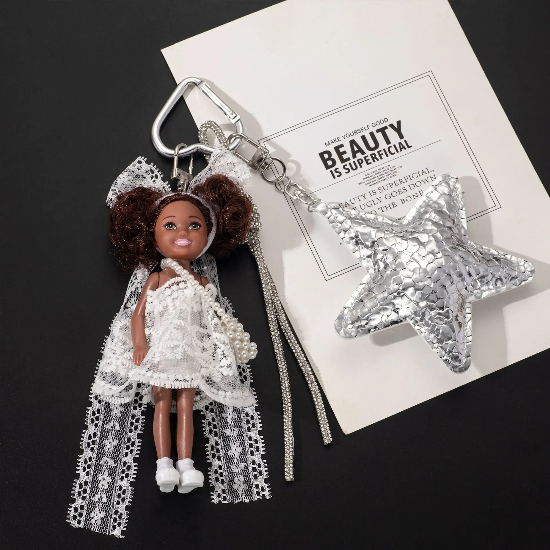 

Korean Version Cute Sweet White Lace Dress Princess Doll 1/8 BJD African Doll With Star Accessories Bag Decoration Small Gift