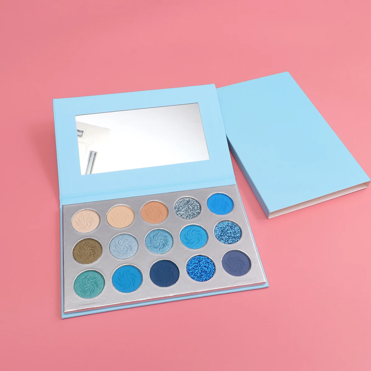 

15 Colors Eyeshadow Compact Premium Matte Shimmer Finish Versatile Blendable Palette for All Skin Tones Woman Makeup Essential