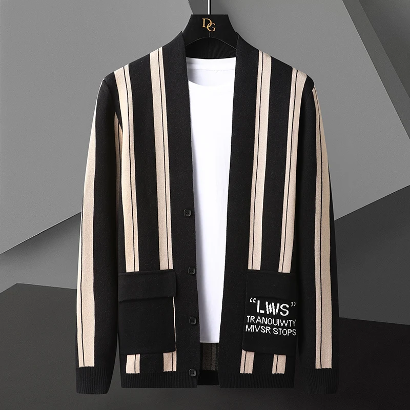 

Luxury High quality Vertical Stripe Sweater Coat Men's Autumn and Winter New Fashion Embroidery Youth Versatile Knitted Cardigan