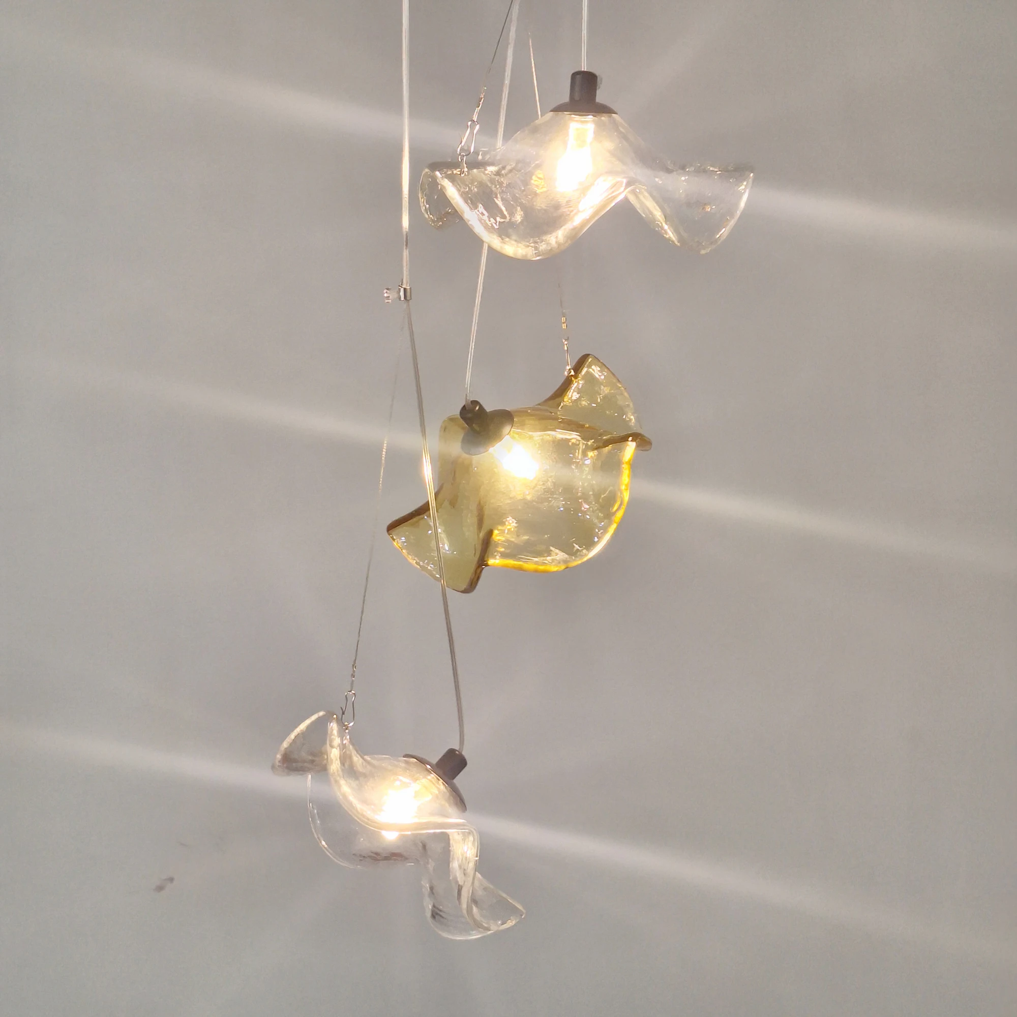

Customer Star Ceiling Handmade Glass Flower Light Transparent Clear Amber Pendant Light