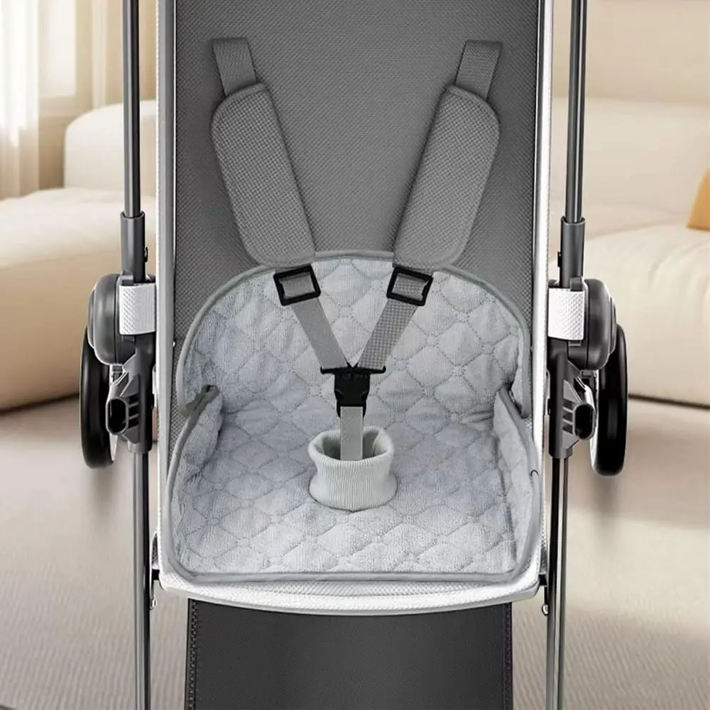 Leak-proof Infant Car Seat Protector Non-Slip Backing Washable Infant Car Seat Cushion Reusable Car Seat Cover Babies Toddlers