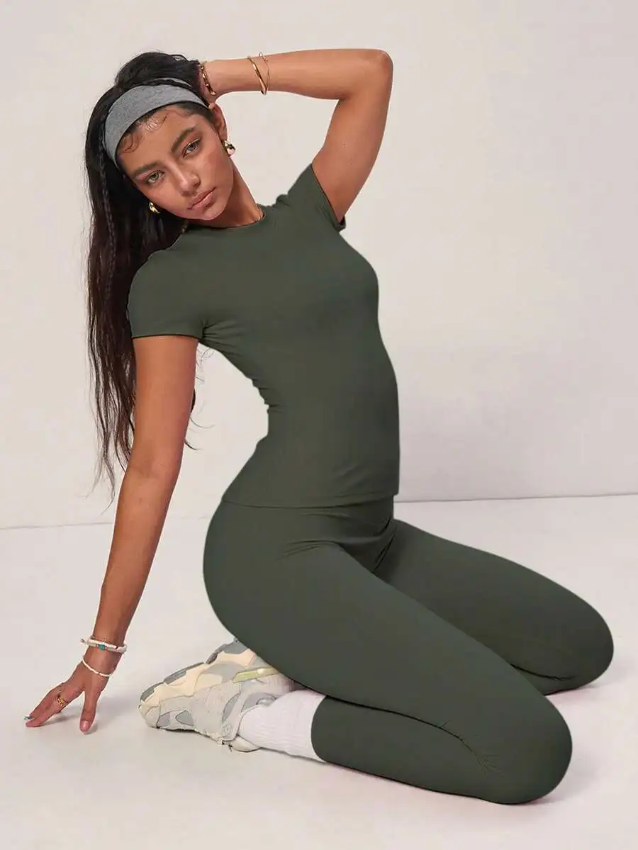 

Forest Green Basic Short Sleeve Top And High Waisted Slim Fit Pants Set For Women