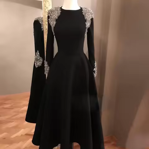 customized Black Evening Dress Beading Appliques O-Neck Long Sleeves A-Line Formal Dress Tea-Length Party Dress 2025 Prom dress