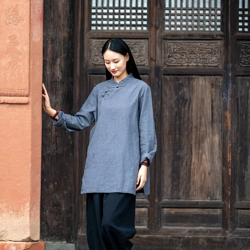 الرجعية الصينية Sle الوقوف طوق ميدي irt المرأة الجديدة الربيع الصيف الكتان الشاي شخص الملابس زن Sle زر حتى بلوزة