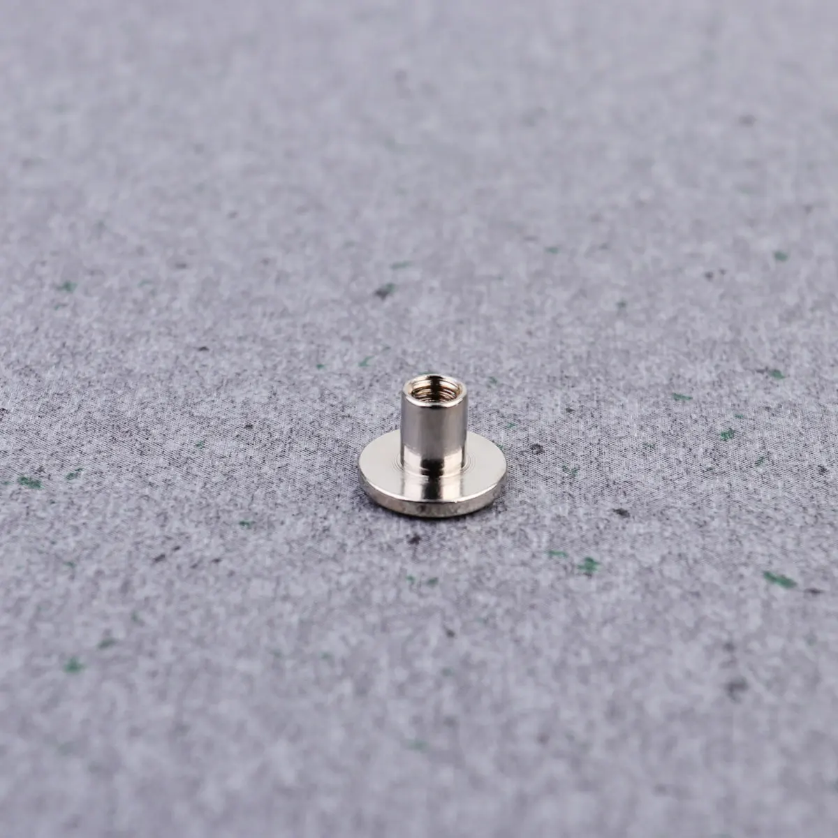 30 قطعة مسامير برشام دفتر مسمار حزام تسخير مسمار الكتب النحاسية السحابة رئيس شقة