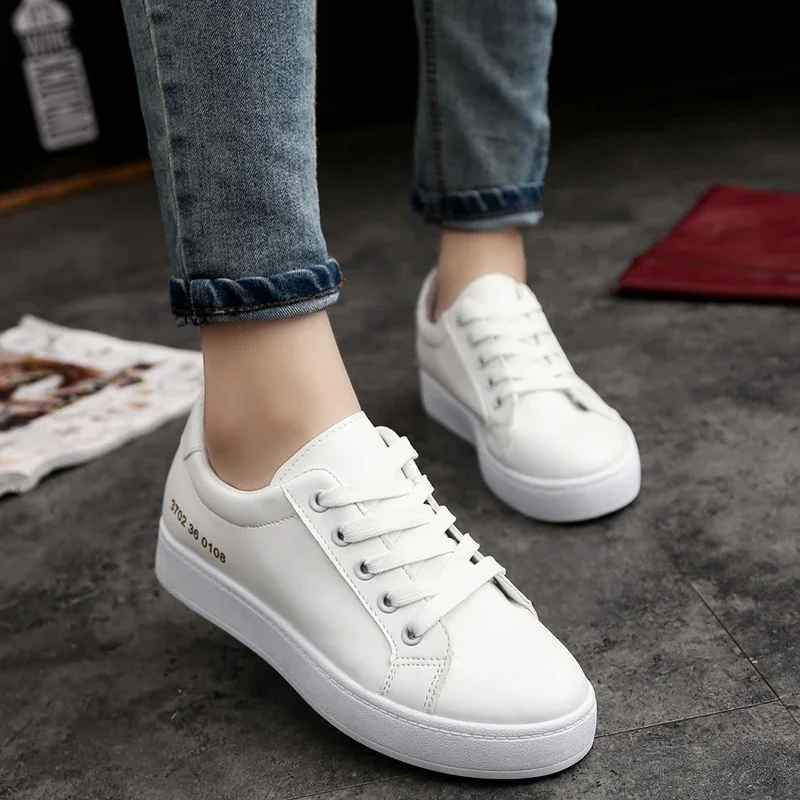 2024 Brand Shoes for Women Versatile Women\'s Vulcanize Shoes Outdoor Women Sneakers Solid Lace Up Ladies Casual Shoes Zapatillas