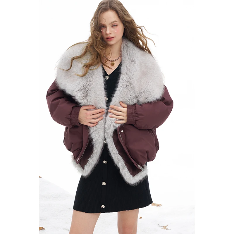 เสื้อแจ็คเก็ตขนเป็ดสั้นทรงโอเวอร์ไซส์ ปกใหญ่ สไตล์ Y2K  คอลเลคชั่นใหม่ประจำฤดูหนาวปี 2025 จาก ELFSACK สำหรับผู้หญิง